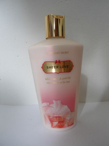 Sheer Love Hydrating Body Lotion 250 ml